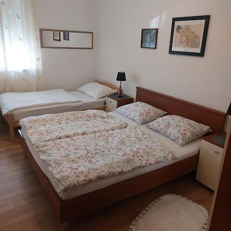 Apartment Ivanely Zadar Bagian luar foto
